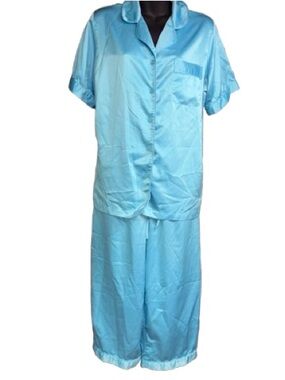 Cabernet pajama set two-piece ensemble light blue silky satin material medium
